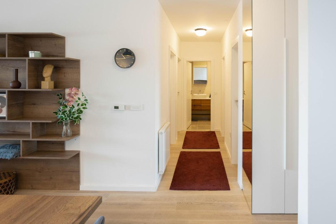זאגרב Stylish 2Bdr Apartment- Free Garage מראה חיצוני תמונה