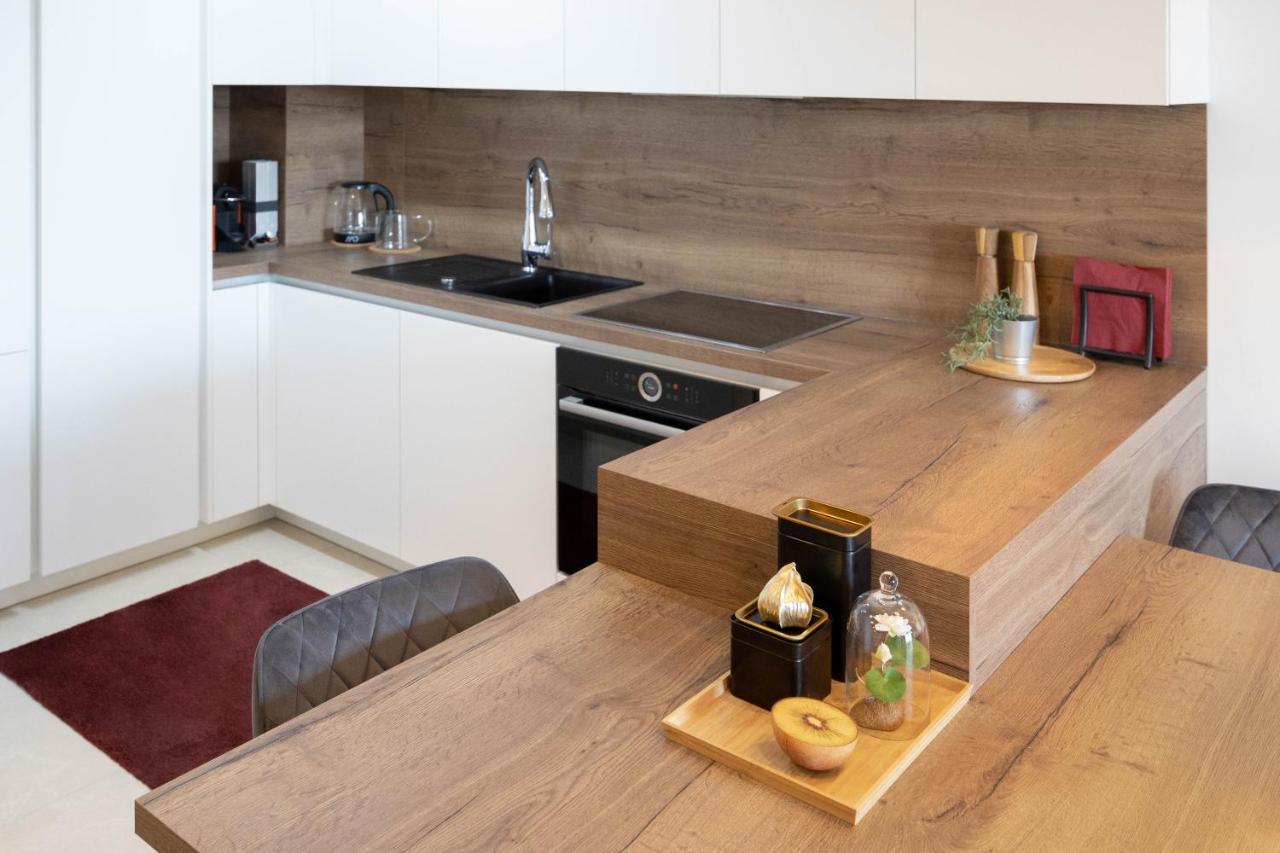 זאגרב Stylish 2Bdr Apartment- Free Garage מראה חיצוני תמונה